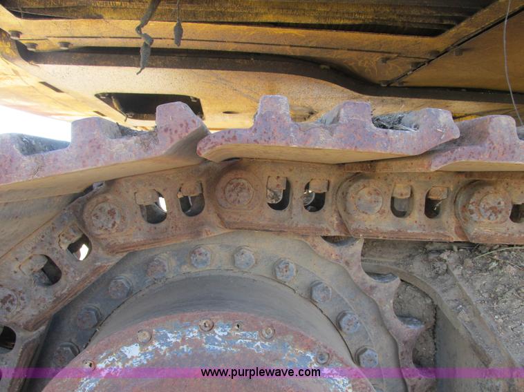 image for item E7406 1995 Kobelco SK400LC Mark IV excavator