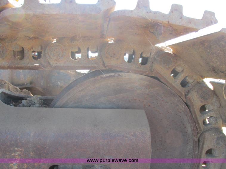 image for item E7406 1995 Kobelco SK400LC Mark IV excavator