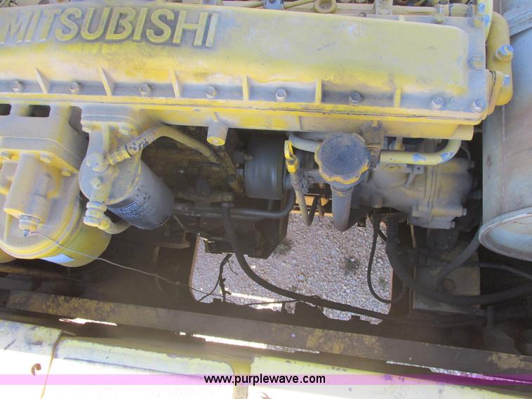 image for item E7406 1995 Kobelco SK400LC Mark IV excavator