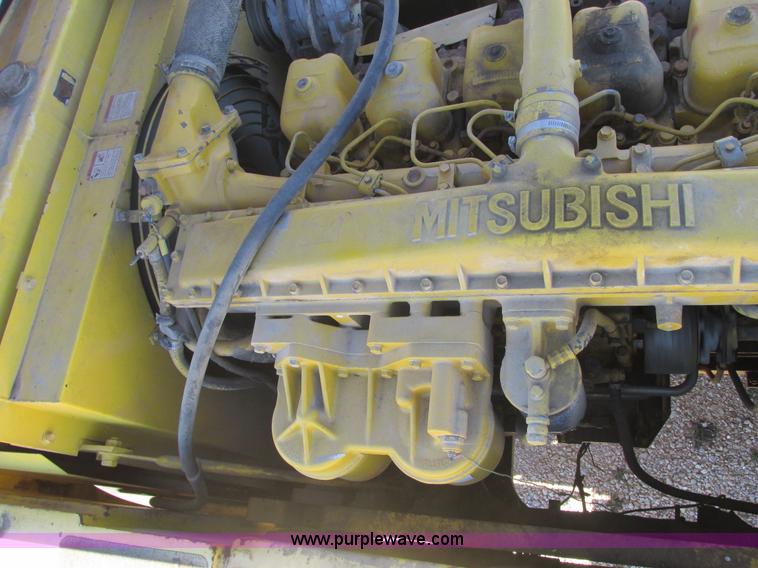 image for item E7406 1995 Kobelco SK400LC Mark IV excavator