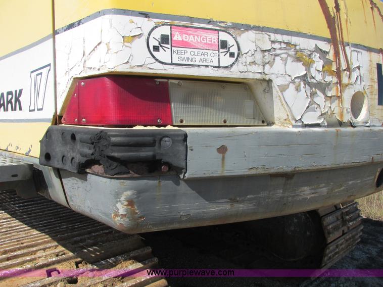 image for item E7406 1995 Kobelco SK400LC Mark IV excavator