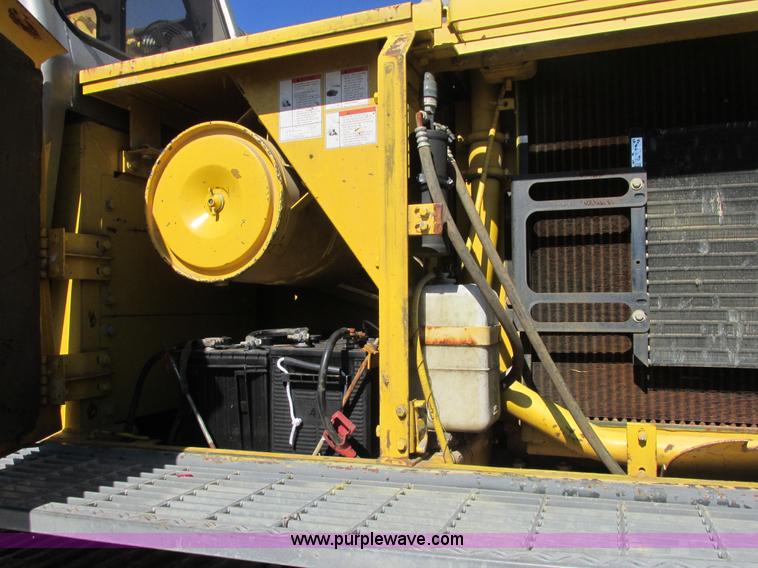 image for item E7406 1995 Kobelco SK400LC Mark IV excavator