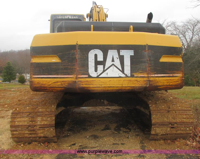 image for item E7407 1994 Caterpillar 322L excavator