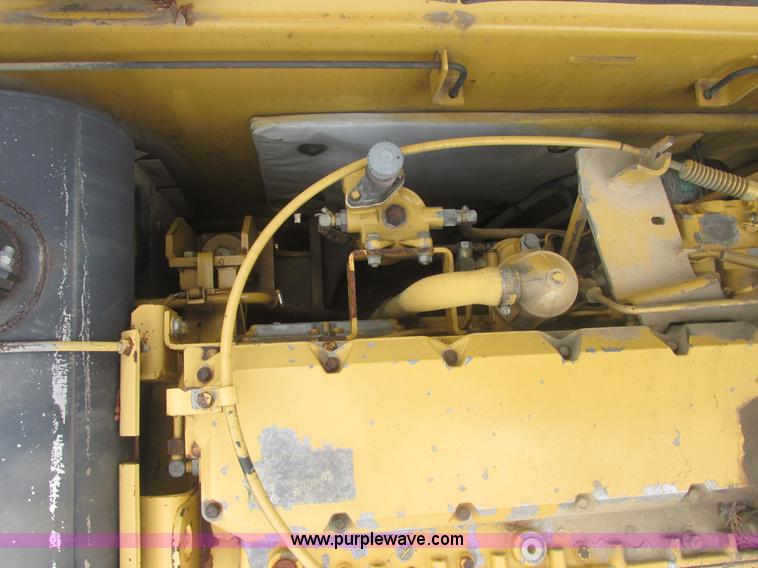 image for item E7407 1994 Caterpillar 322L excavator