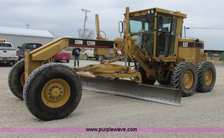 image for item F5459 1995 Caterpillar 120H articulated motor grader