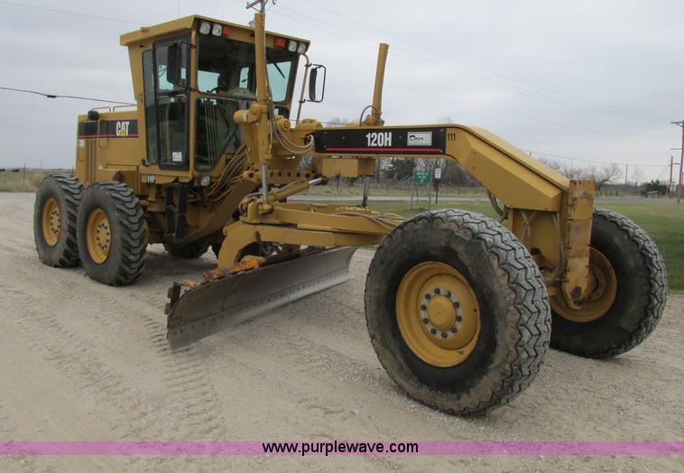 image for item F5459 1995 Caterpillar 120H articulated motor grader