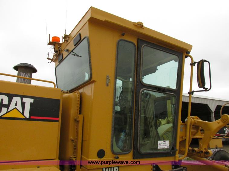 image for item F5459 1995 Caterpillar 120H articulated motor grader