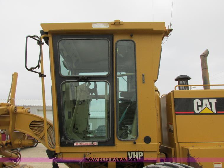 image for item F5459 1995 Caterpillar 120H articulated motor grader