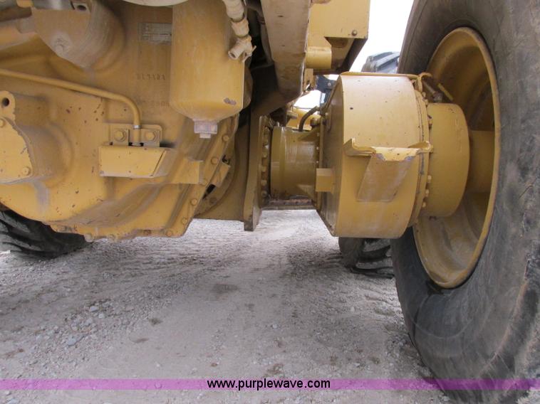 image for item F5459 1995 Caterpillar 120H articulated motor grader