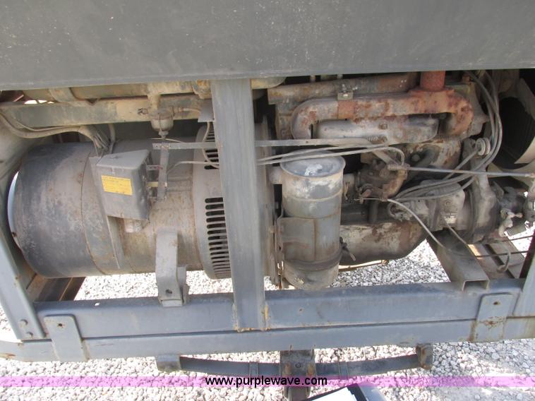 image for item F5462 Lincoln SA200 welder