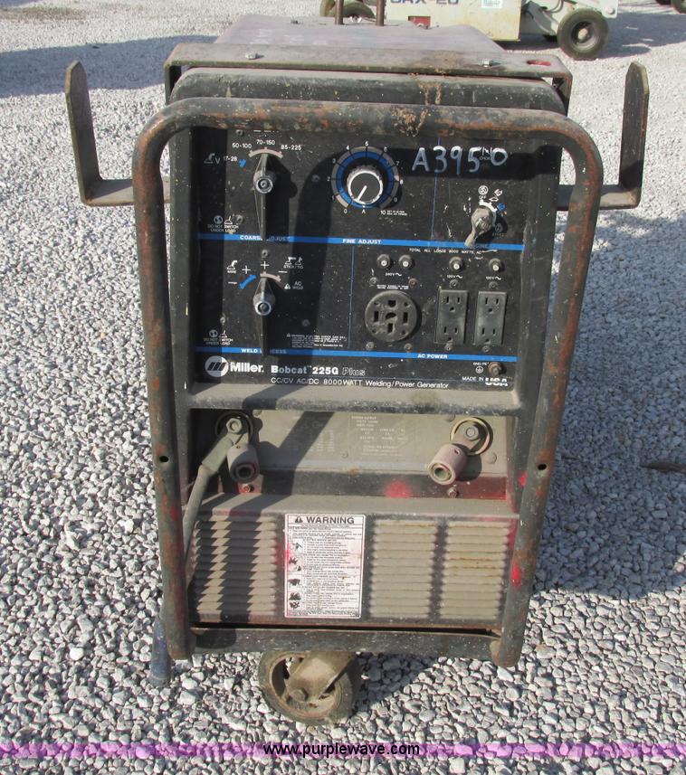 image for item F5463 Bobcat 225 G Plus welder generator
