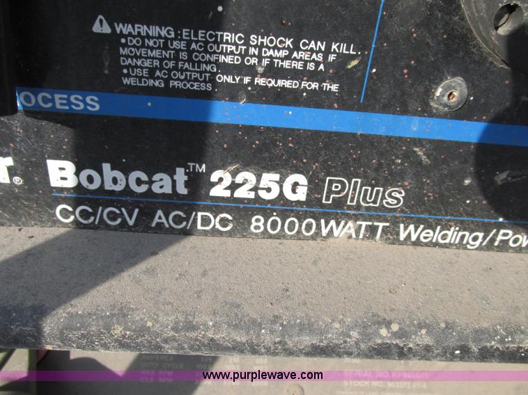 image for item F5463 Bobcat 225 G Plus welder generator