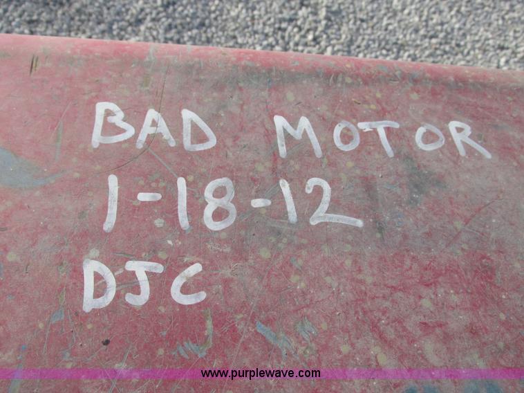 image for item F5463 Bobcat 225 G Plus welder generator