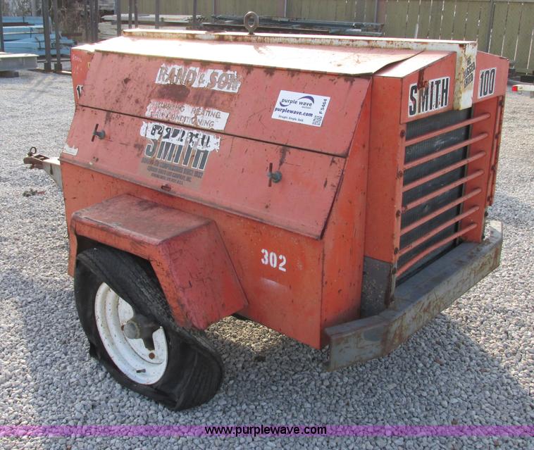 image for item F5464 Smith 100D air compressor