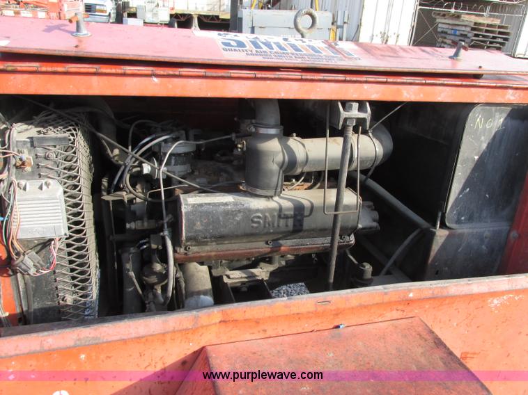 image for item F5464 Smith 100D air compressor