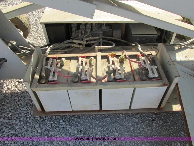 image for item F5468 Strato Lift 8RX scissor lift