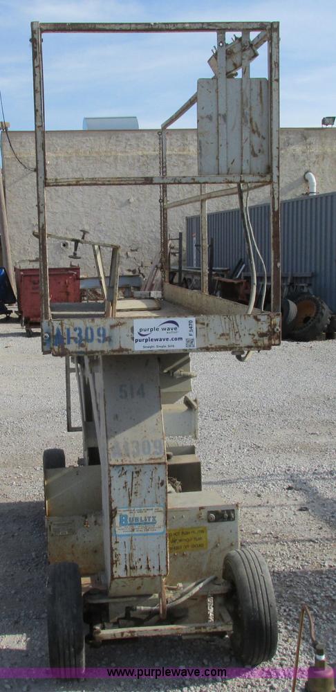 image for item F5470 Strato Lift CR-18 scissor lift