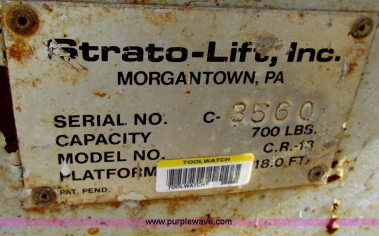 image for item F5470 Strato Lift CR-18 scissor lift