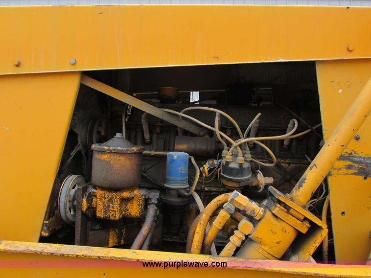 image for item F5473 Tampo SP312 pneumatic roller