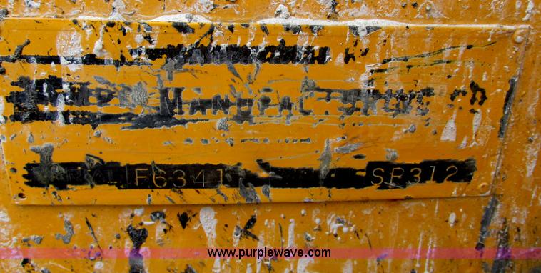 image for item F5473 Tampo SP312 pneumatic roller