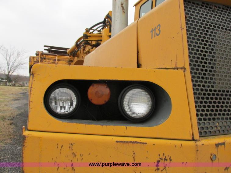 image for item F5474 1975 John Deere 860A elevating scraper