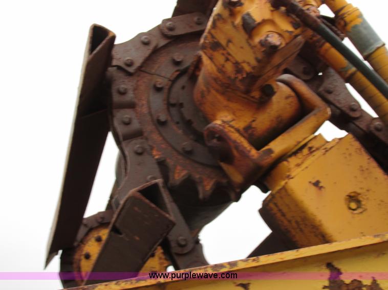 image for item F5474 1975 John Deere 860A elevating scraper