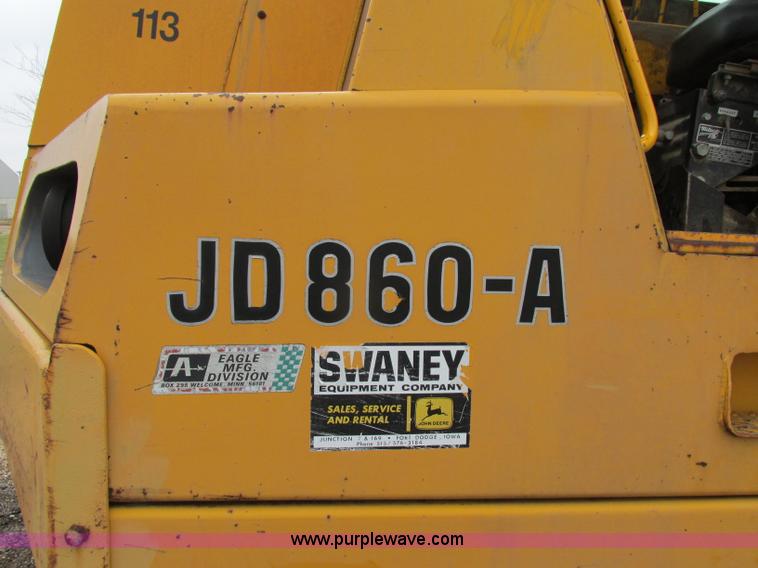image for item F5474 1975 John Deere 860A elevating scraper