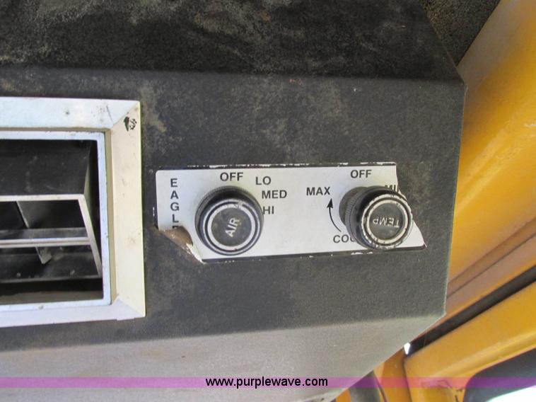 image for item F5474 1975 John Deere 860A elevating scraper