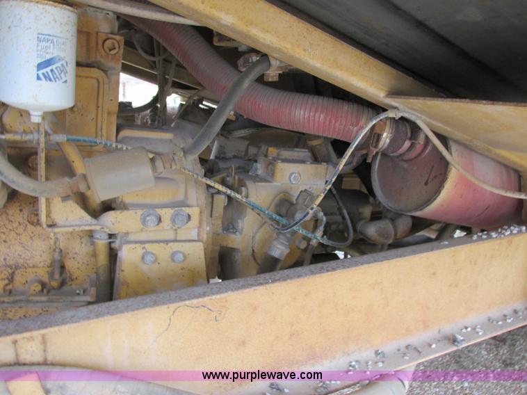 image for item F5475 Etnyre chip spreader