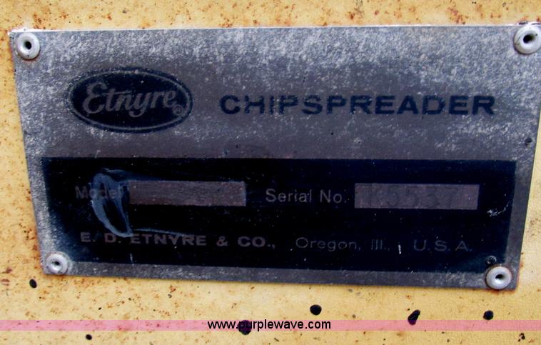 image for item F5475 Etnyre chip spreader