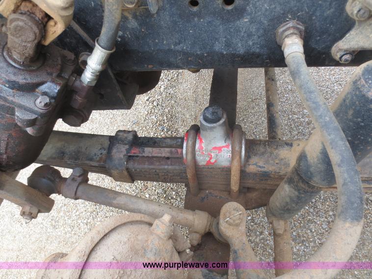 image for item F6744 1986 Freightliner FLC-64T dump truck