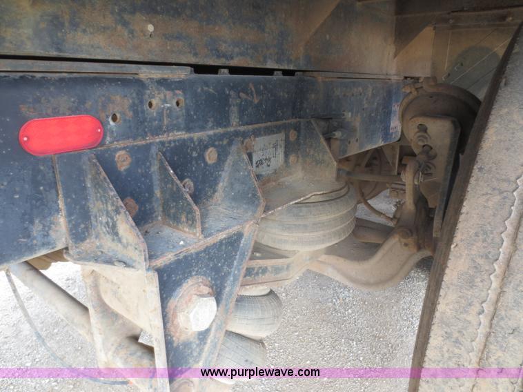 image for item F6744 1986 Freightliner FLC-64T dump truck