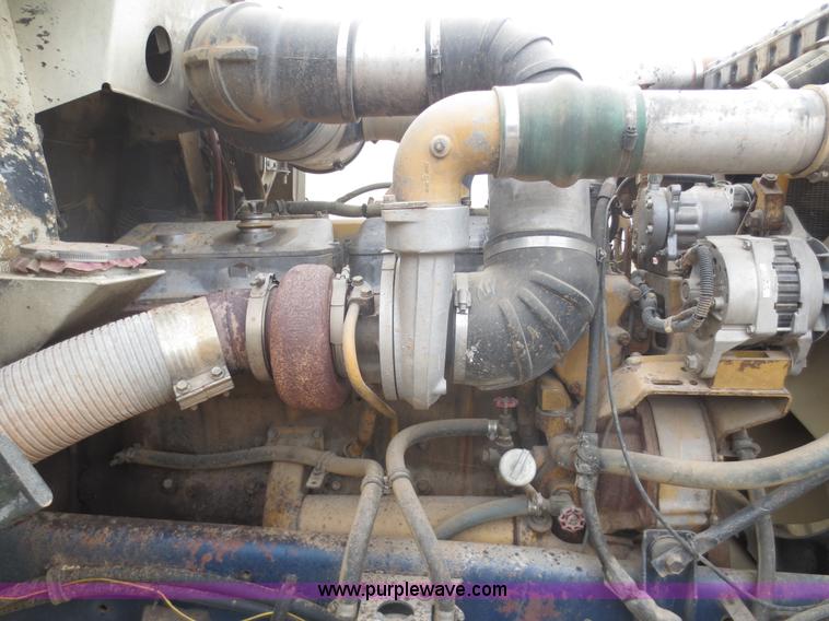 image for item F6745 1986 Freightliner FLC-64T dump truck