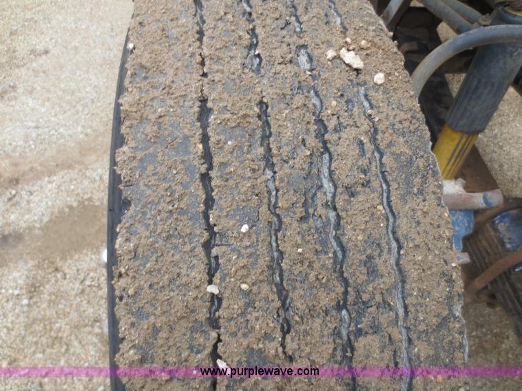 image for item F6745 1986 Freightliner FLC-64T dump truck