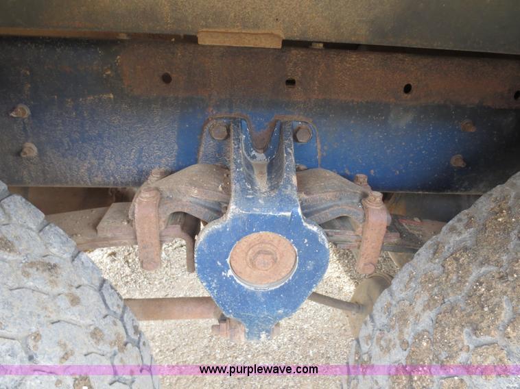 image for item F6745 1986 Freightliner FLC-64T dump truck