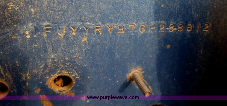 image for item F6745 1986 Freightliner FLC-64T dump truck