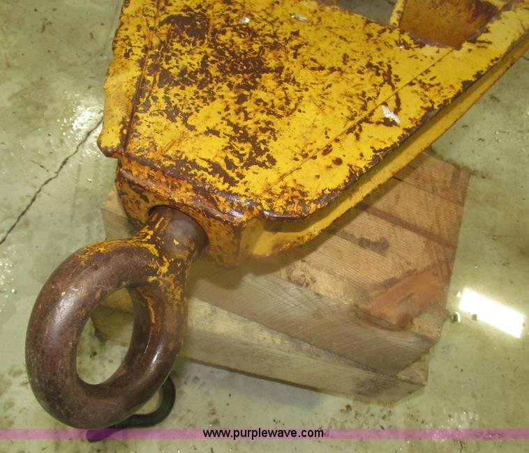 image for item F7213 Leroi air compressor