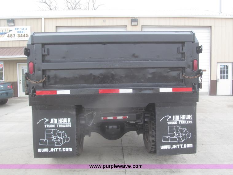 image for item F7218 1998 International 810 low profile dump truck