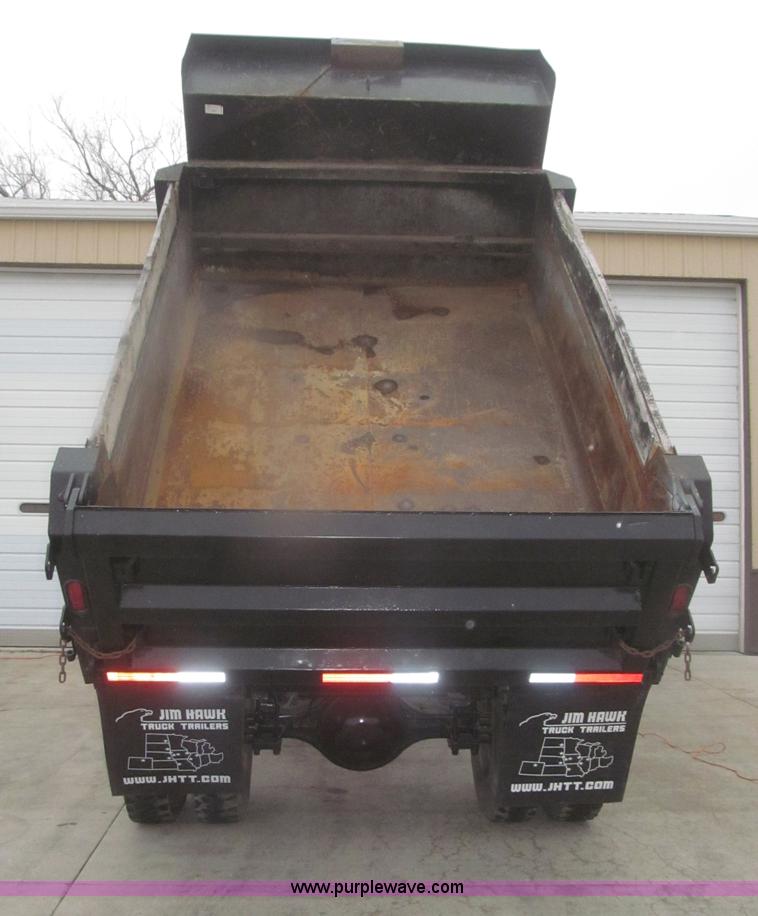 image for item F7218 1998 International 810 low profile dump truck