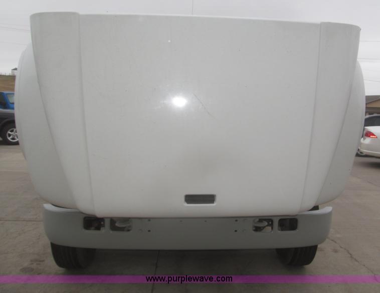 image for item F7218 1998 International 810 low profile dump truck