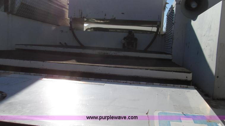 image for item G2203 1996 Chevrolet Kodiak service truck with Maintainer 3220 service crane