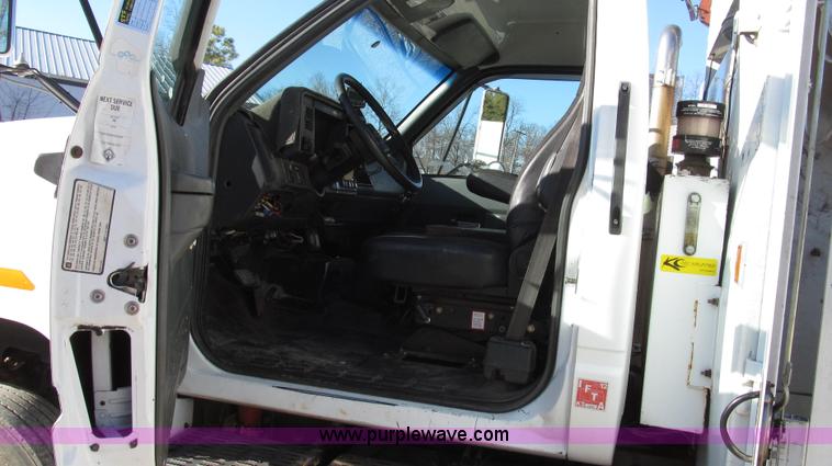 image for item G2203 1996 Chevrolet Kodiak service truck with Maintainer 3220 service crane