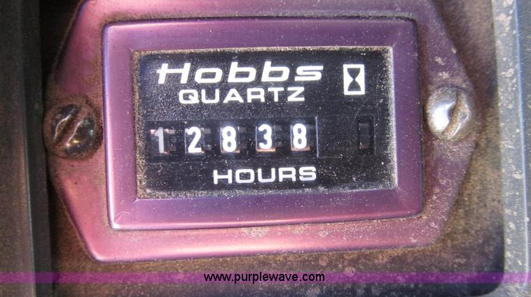 image for item G2203 1996 Chevrolet Kodiak service truck with Maintainer 3220 service crane