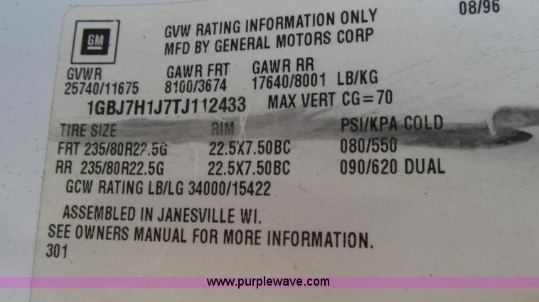 image for item G2203 1996 Chevrolet Kodiak service truck with Maintainer 3220 service crane