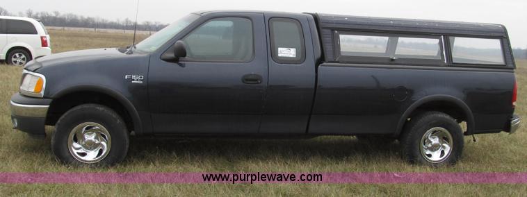 image for item G2209 1999 Ford F150 XL SuperCab pickup truck