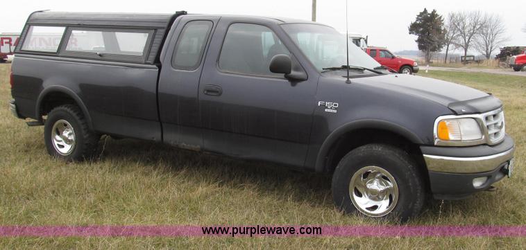image for item G2209 1999 Ford F150 XL SuperCab pickup truck