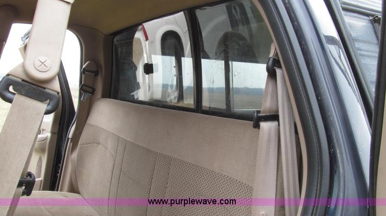 image for item G2209 1999 Ford F150 XL SuperCab pickup truck