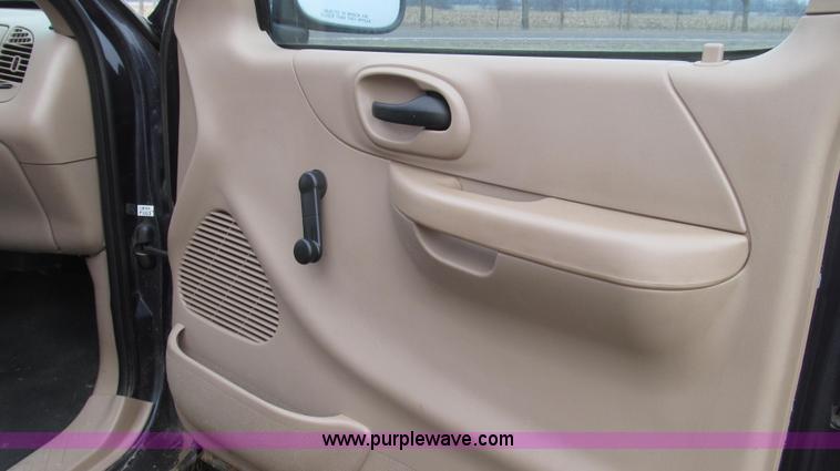 image for item G2209 1999 Ford F150 XL SuperCab pickup truck