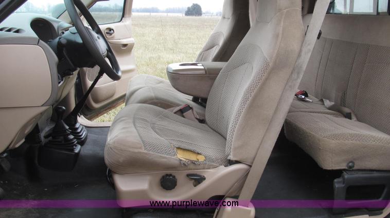 image for item G2209 1999 Ford F150 XL SuperCab pickup truck