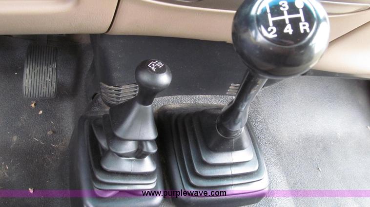 image for item G2209 1999 Ford F150 XL SuperCab pickup truck